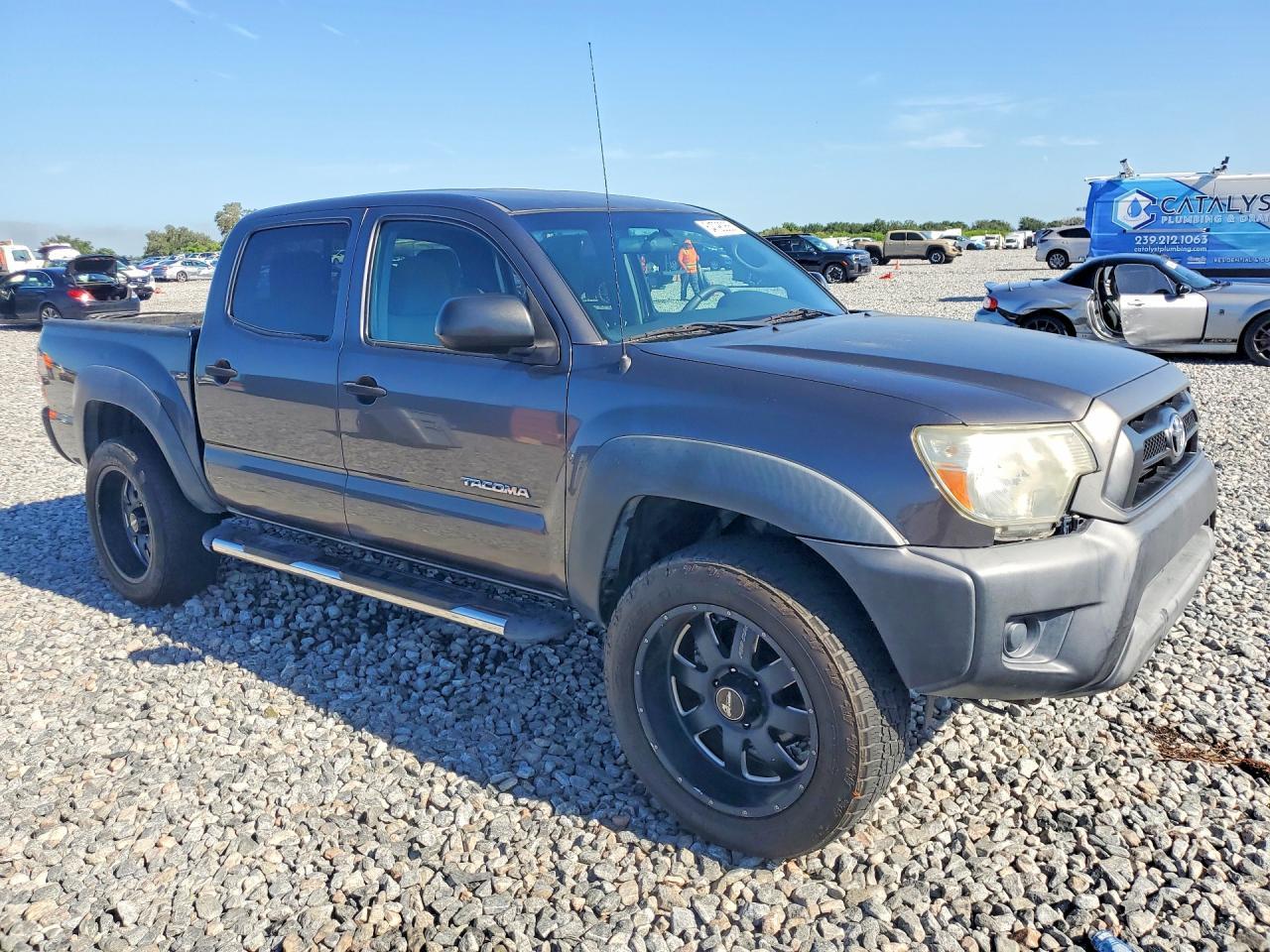 2014 Toyota Tacoma Prerunner - Image 4