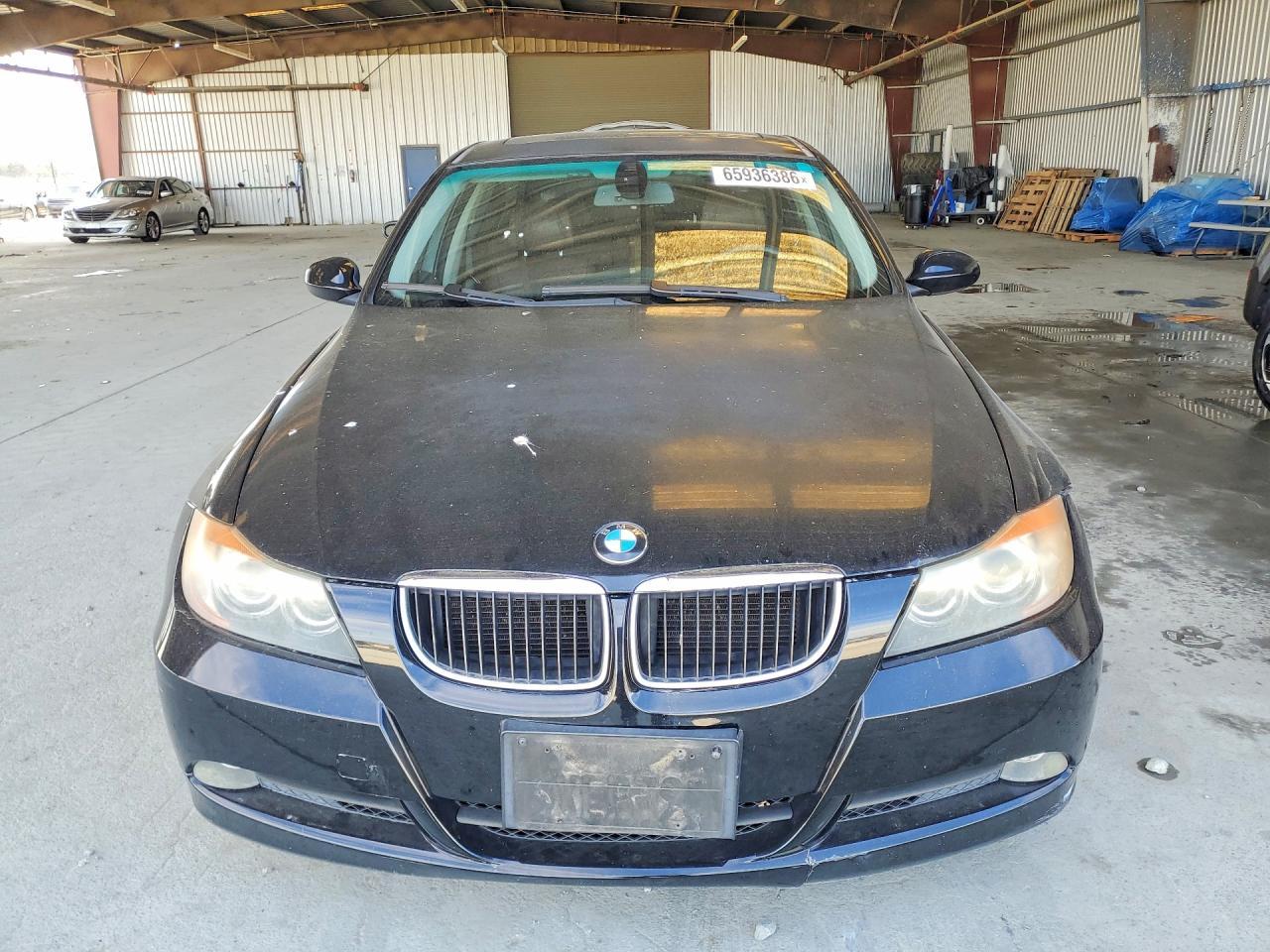 2006 BMW 325 I - Image 5