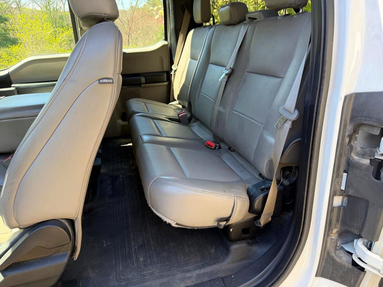 2019 Ford F150 Super Cab - Image 6