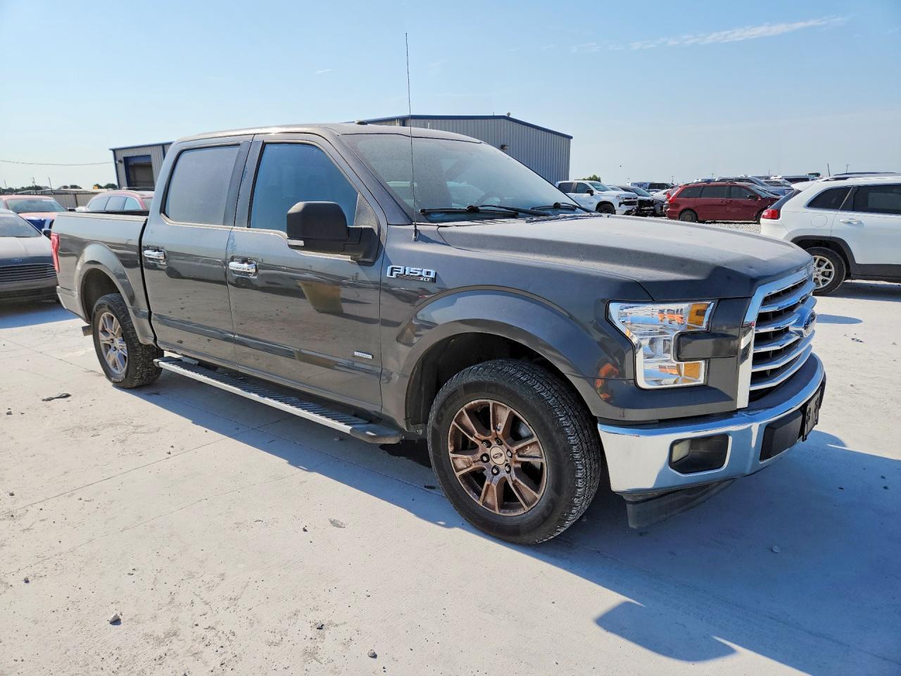 2016 Ford F150 Supercrew - Image 4