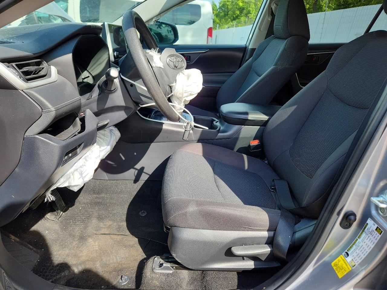 2023 Toyota Rav4 Le - Фото 7