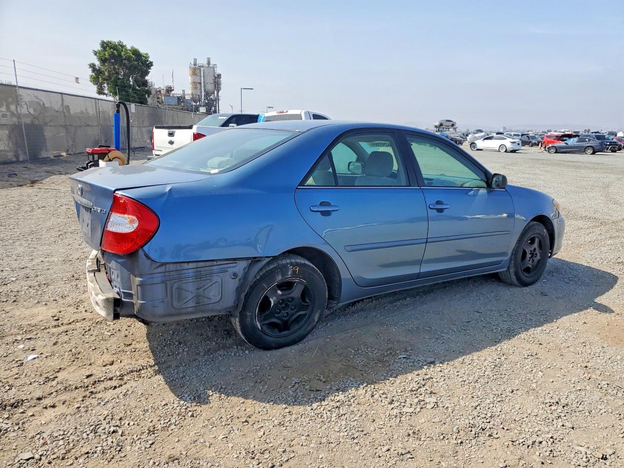 2003 Toyota Camry Le - Image 3