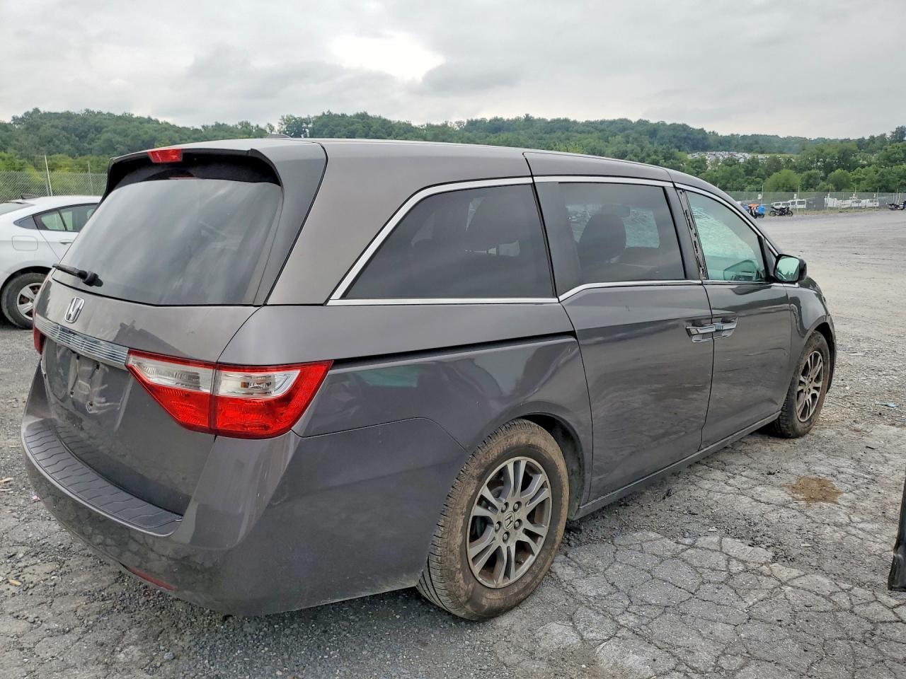 2011 Honda Odyssey Exl - Фото 3