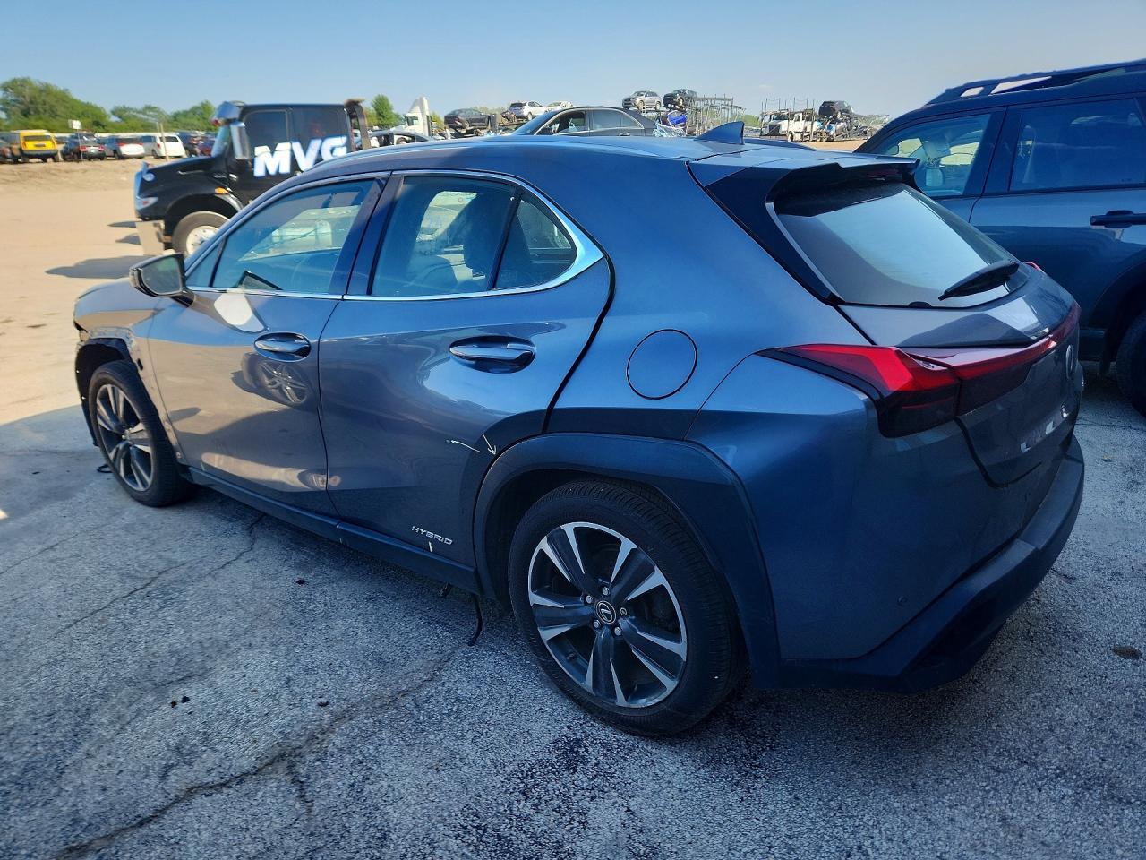 2019 Lexus Ux 250H - Image 2