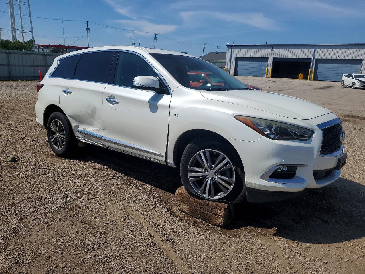 2016 Infiniti Qx60 Base - Фото 4