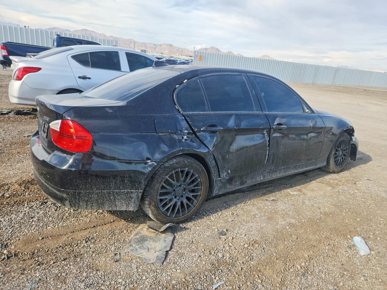 2007 BMW 328 I Sulev - Image 3