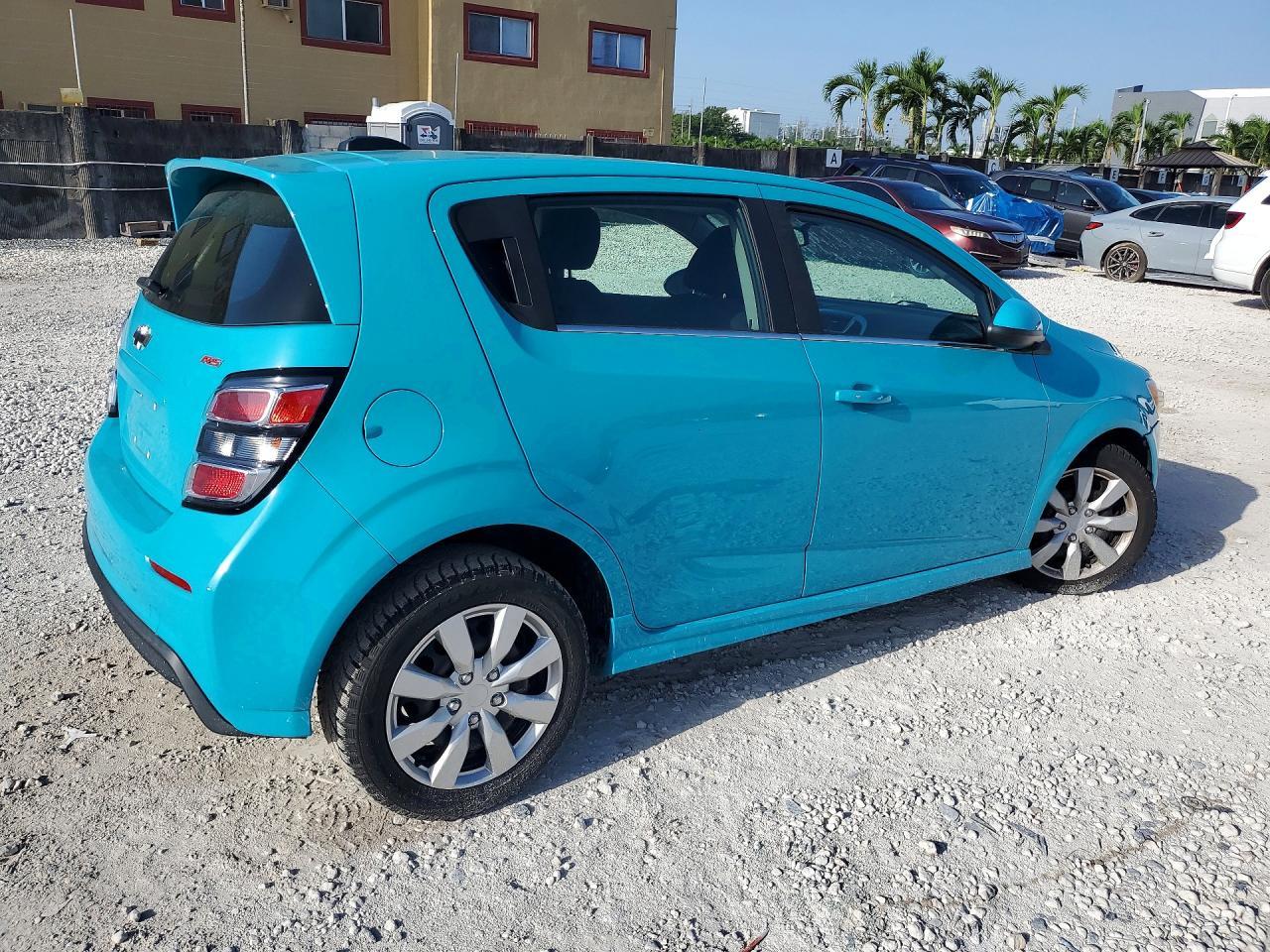 2020 Chevrolet Sonic Lt - Фото 3