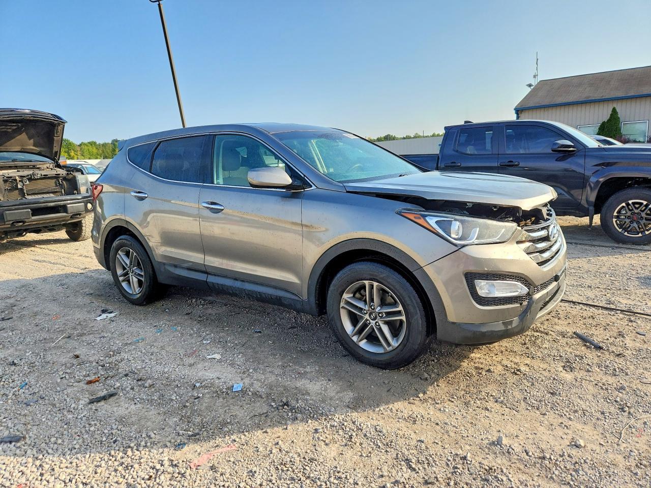 2017 Hyundai Santa Fe Sport 2.4L - Image 4