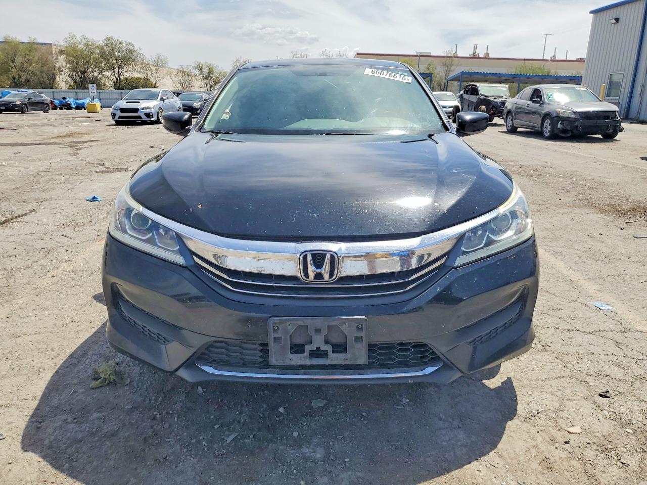 2017 Honda Accord Lx - Фото 5