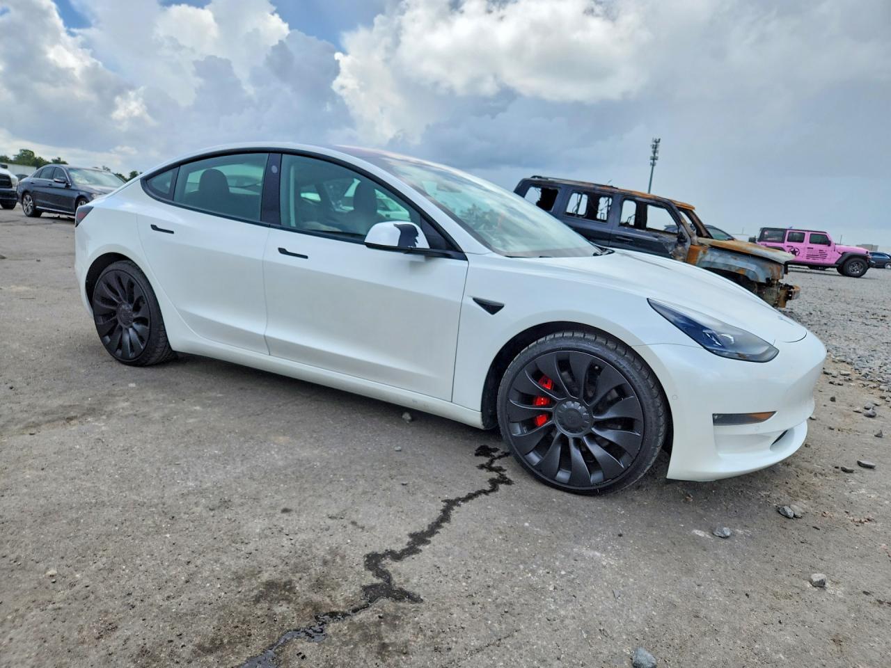 2021 Tesla Model 3 - Image 4