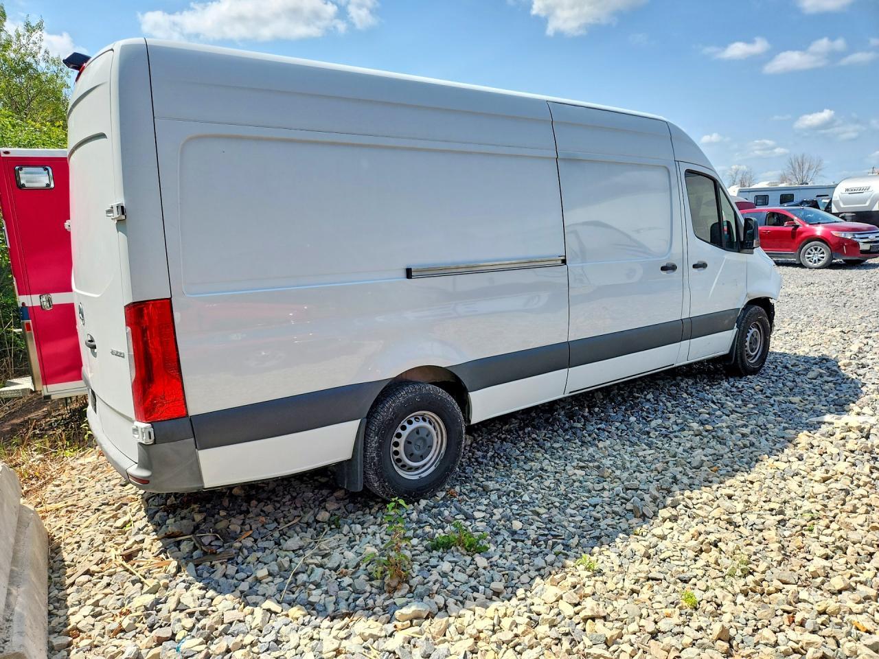2022 Mercedes-Benz Sprinter 2500 Delivery Van - Image 3