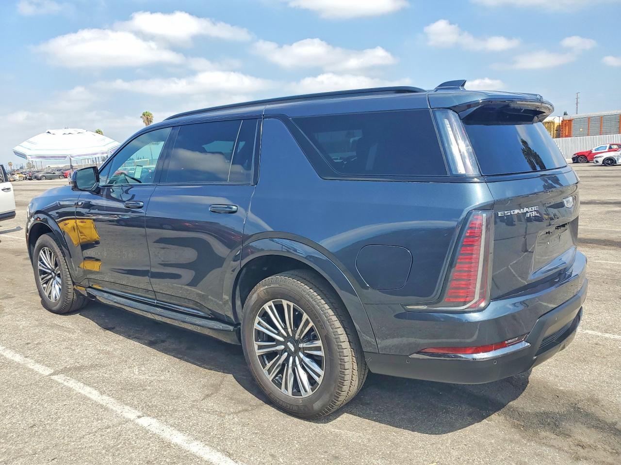 2026 Cadillac Escalade Iq L Sport-1 - Image 2