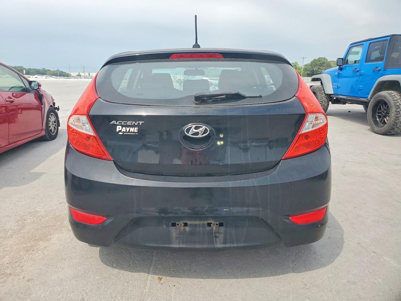 2013 Hyundai Accent - Фото 6
