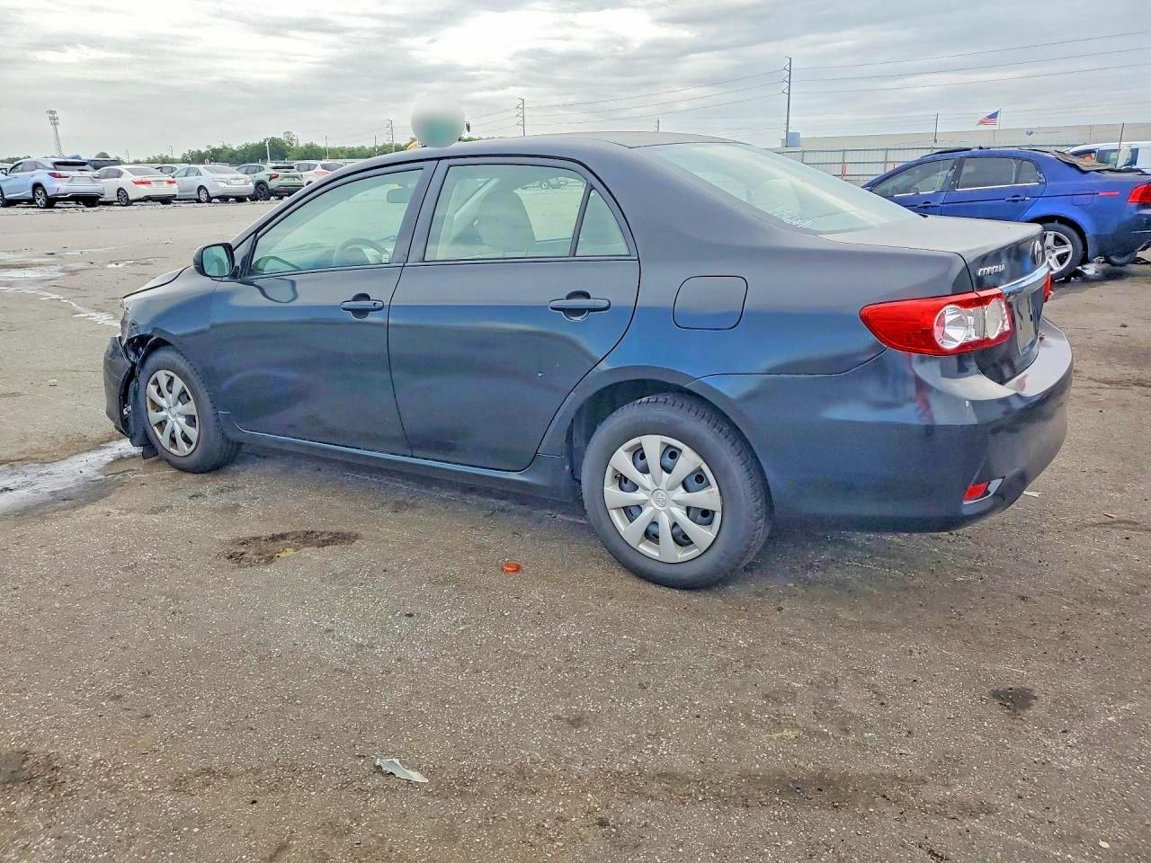 2011 Toyota Corolla Le - Фото 2