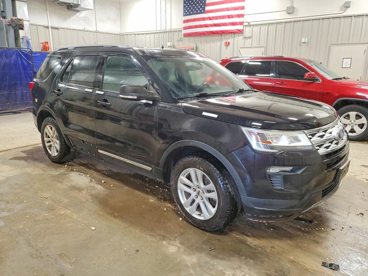 2019 Ford Explorer Xlt - Фото 4