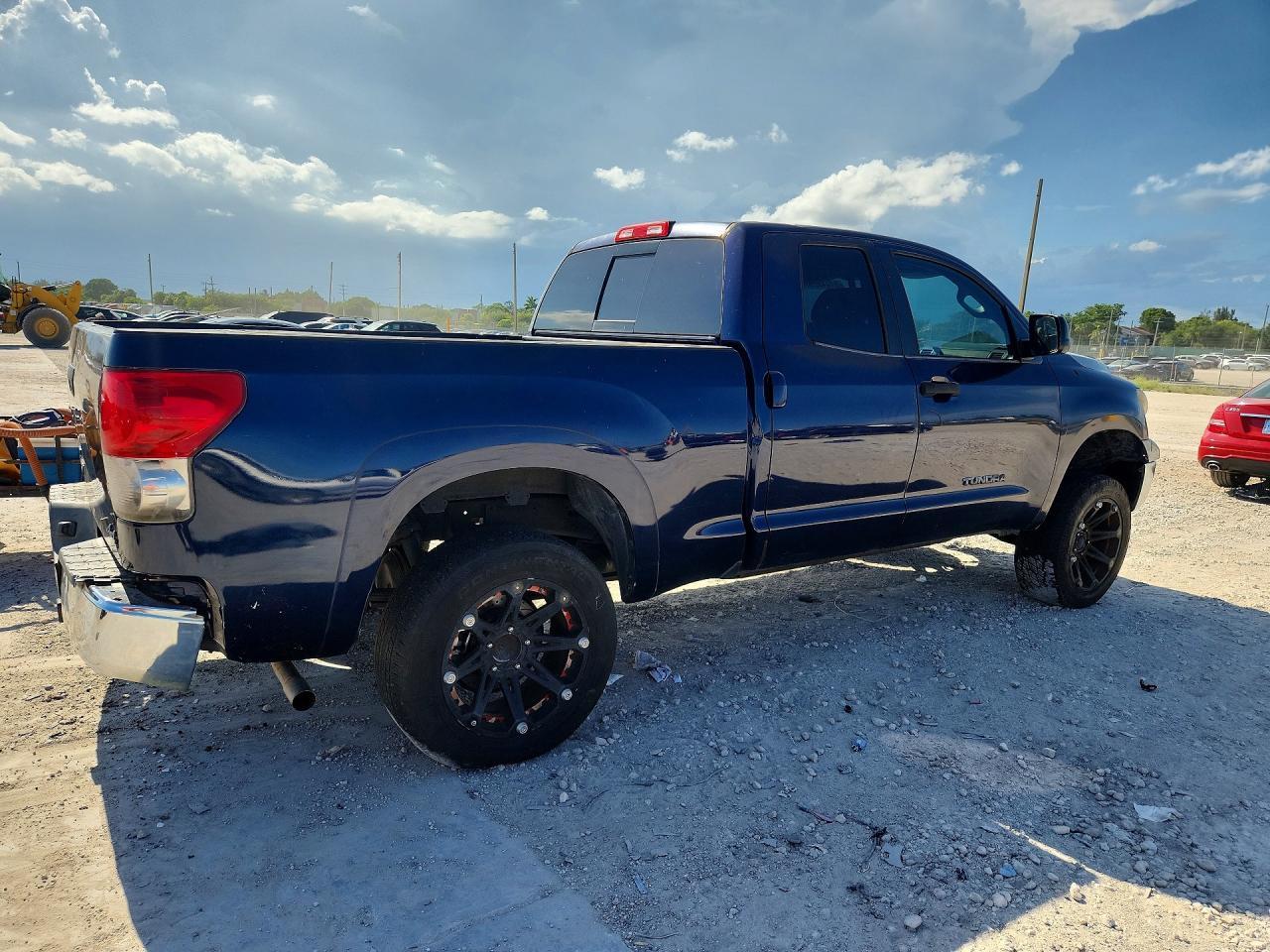 2012 Toyota Tundra Double Cab Sr5 - Фото 3
