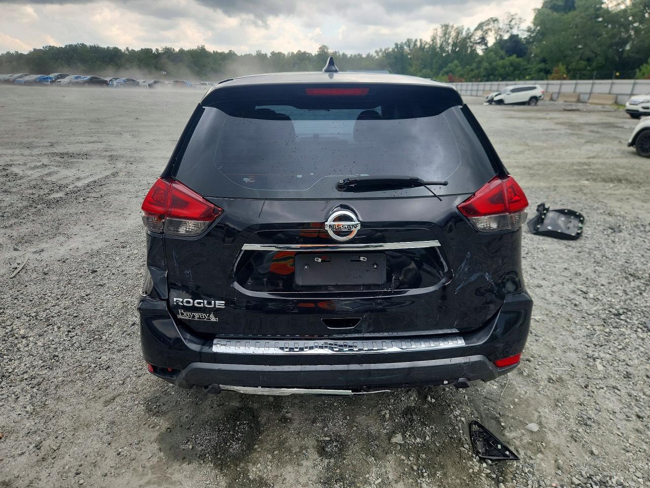 2018 Nissan Rogue S - Image 6