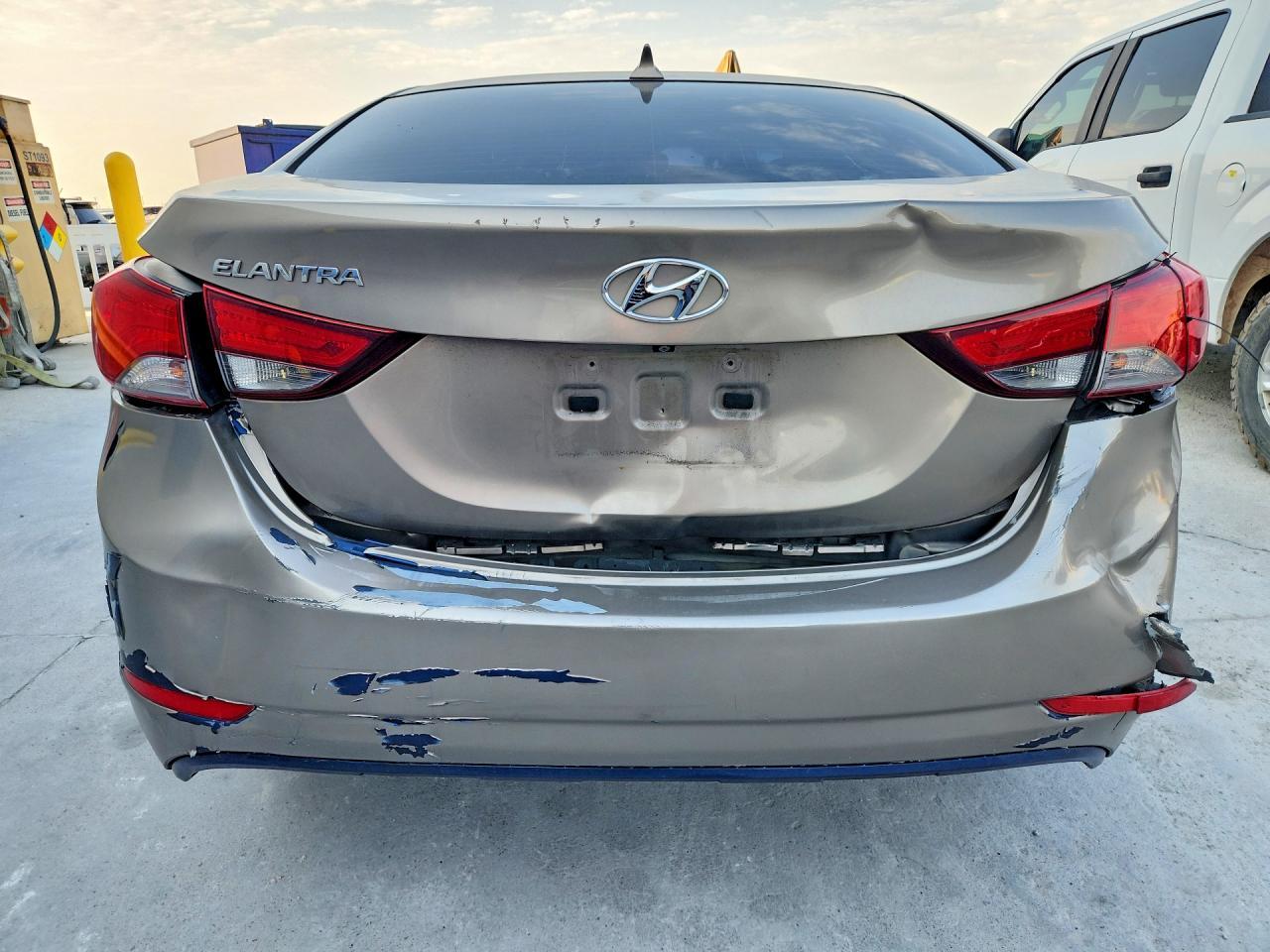 2014 Hyundai Elantra Se - Image 6