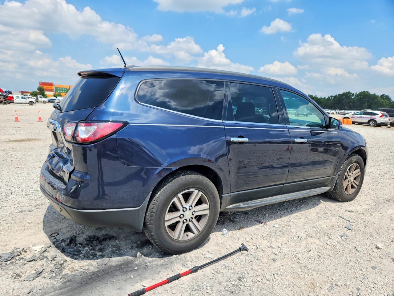 2016 Chevrolet Traverse Lt - Фото 3