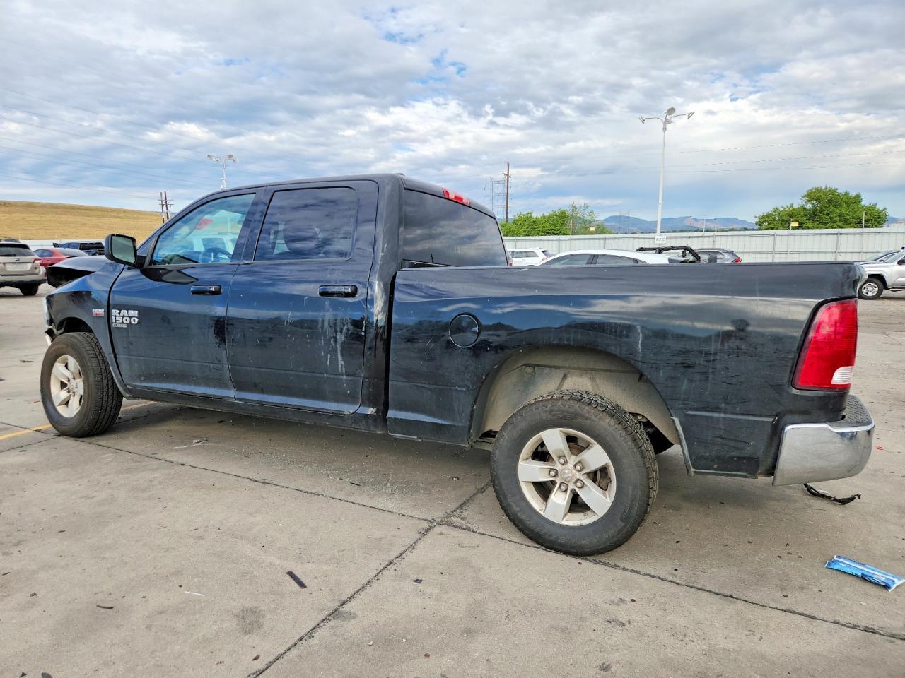 2021 Ram 1500 Classic Slt - Фото 2
