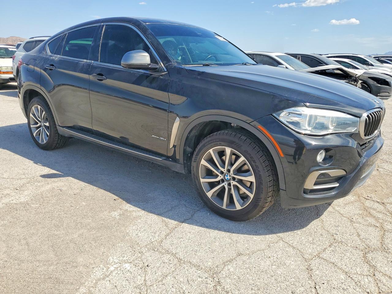 2015 BMW X6 xDrive35I - Фото 4