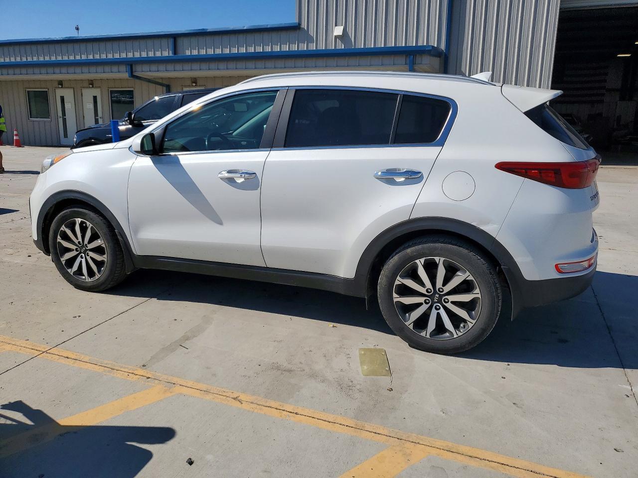 2017 Kia Sportage Ex - Фото 2