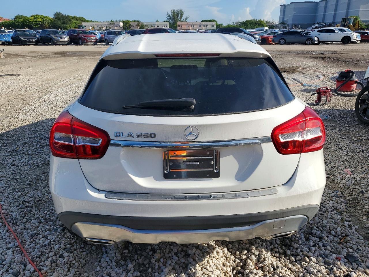 2020 Mercedes-Benz Gla 250 - Фото 6