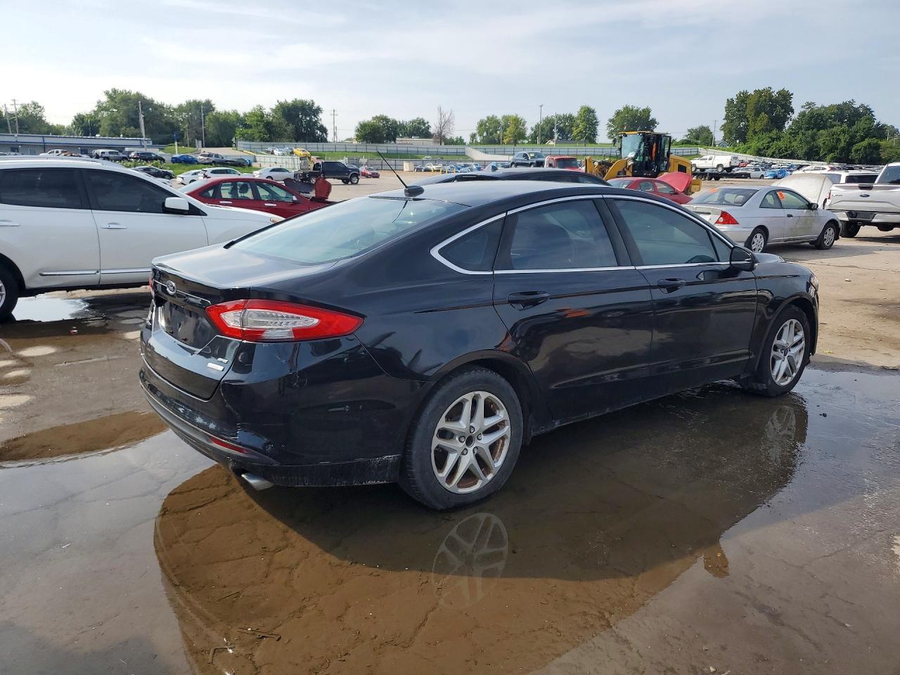2016 Ford Fusion Se - Фото 3