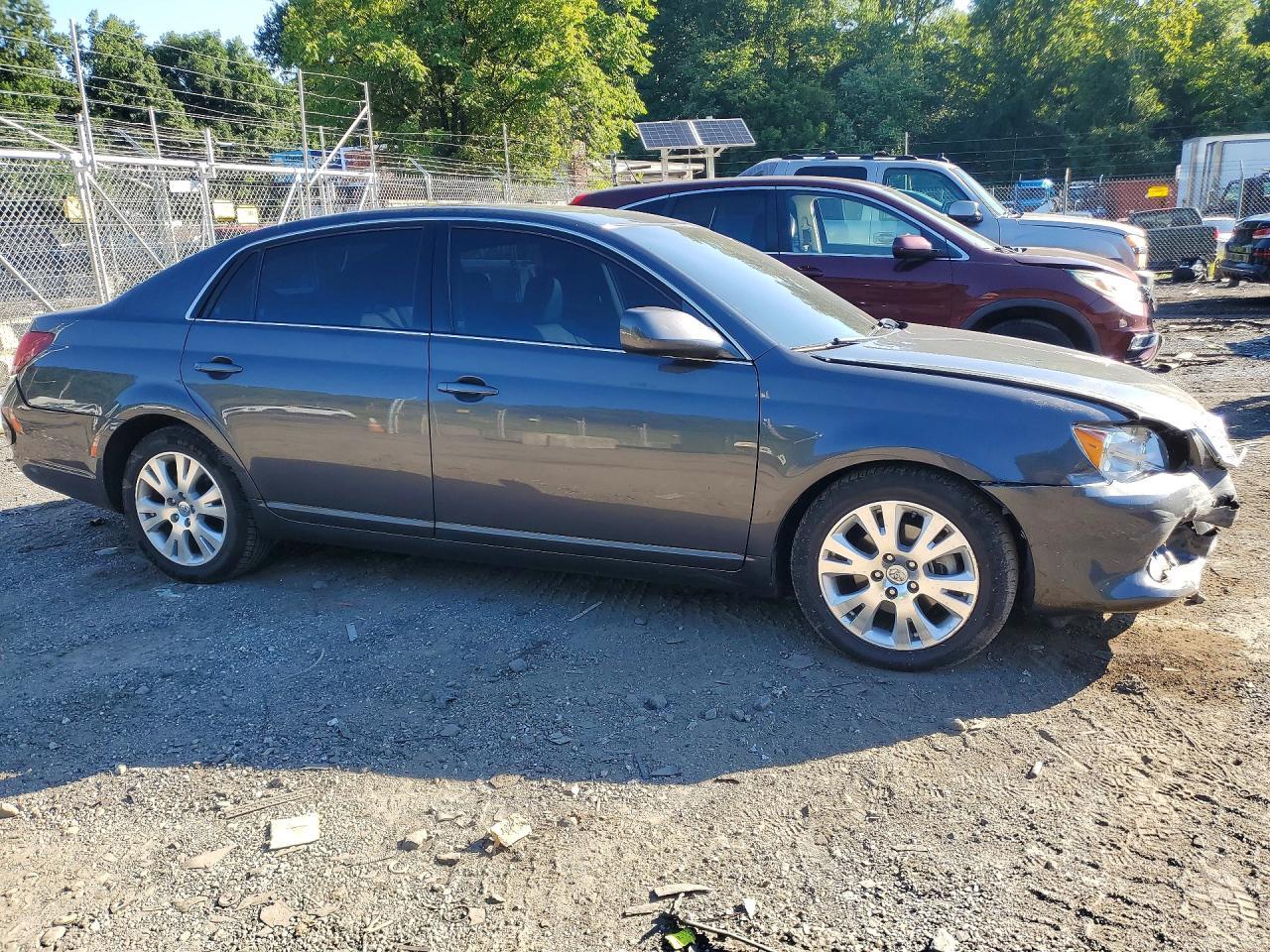 2010 Toyota Avalon Xls - Фото 4