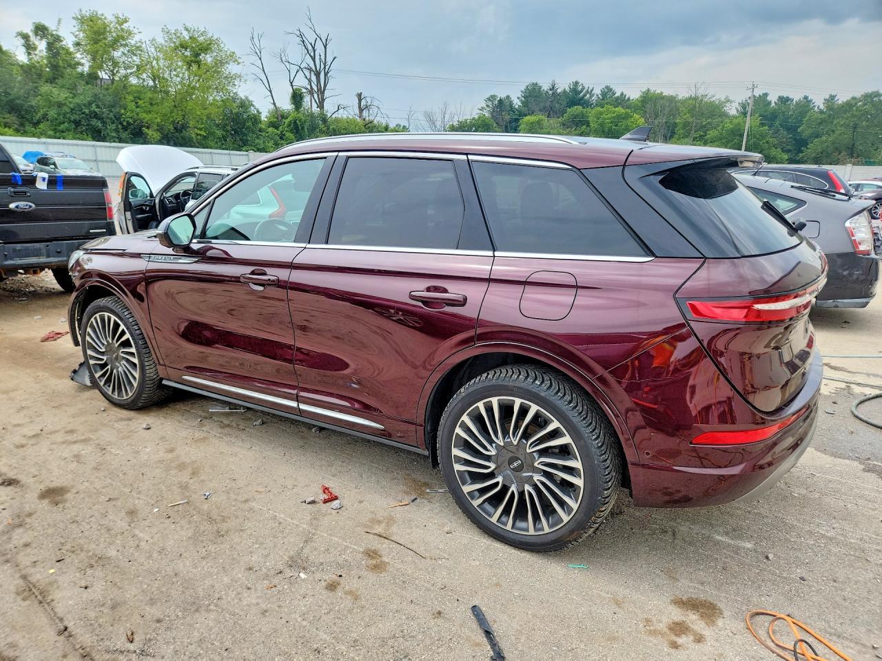 2020 Lincoln Corsair Reserve - Фото 2