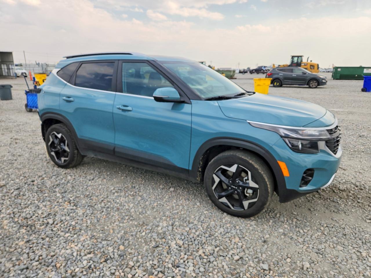 2025 Kia Seltos Ex - Image 4