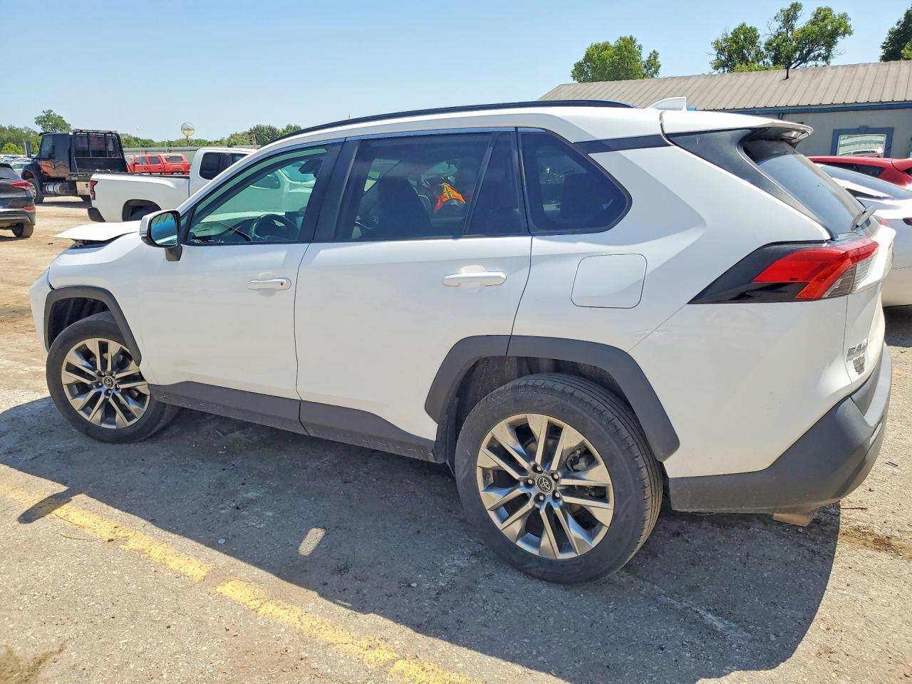 2019 Toyota Rav4 Xle Premium - Фото 2