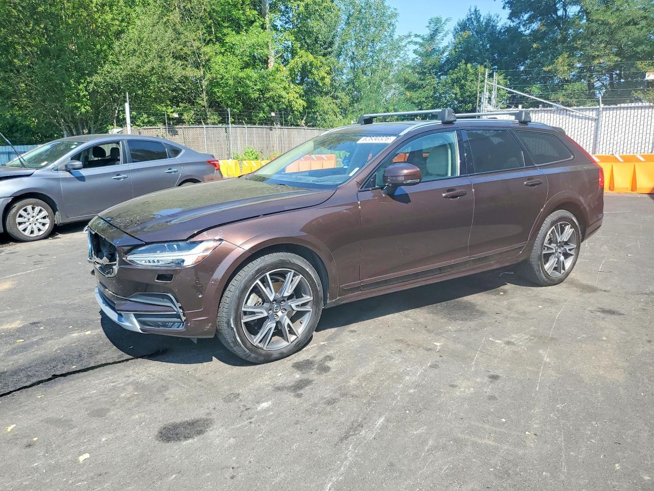 2017 Volvo V90 Cross Country T6 Inscription