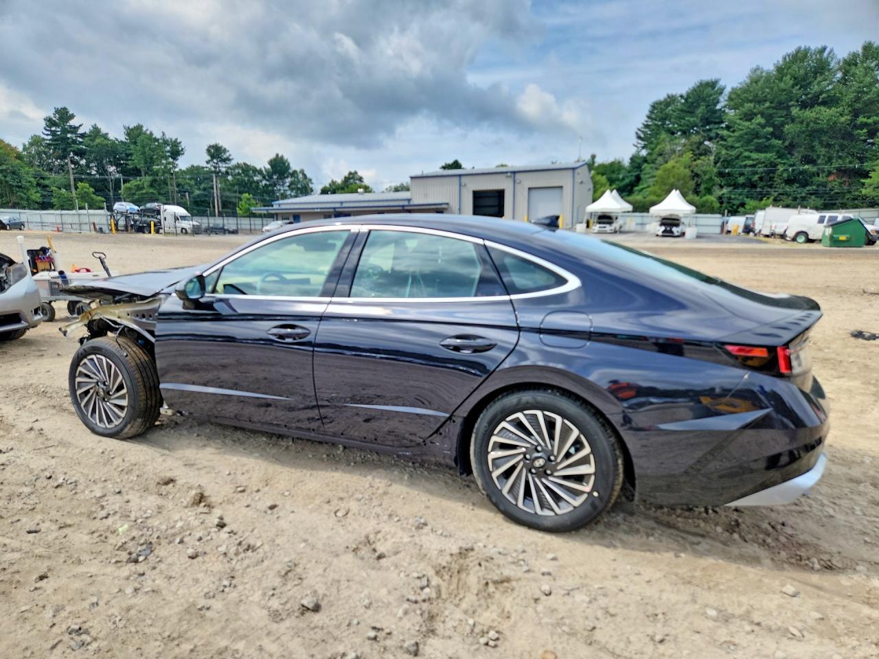 2026 Hyundai Sonata Hybrid Limited - Фото 2