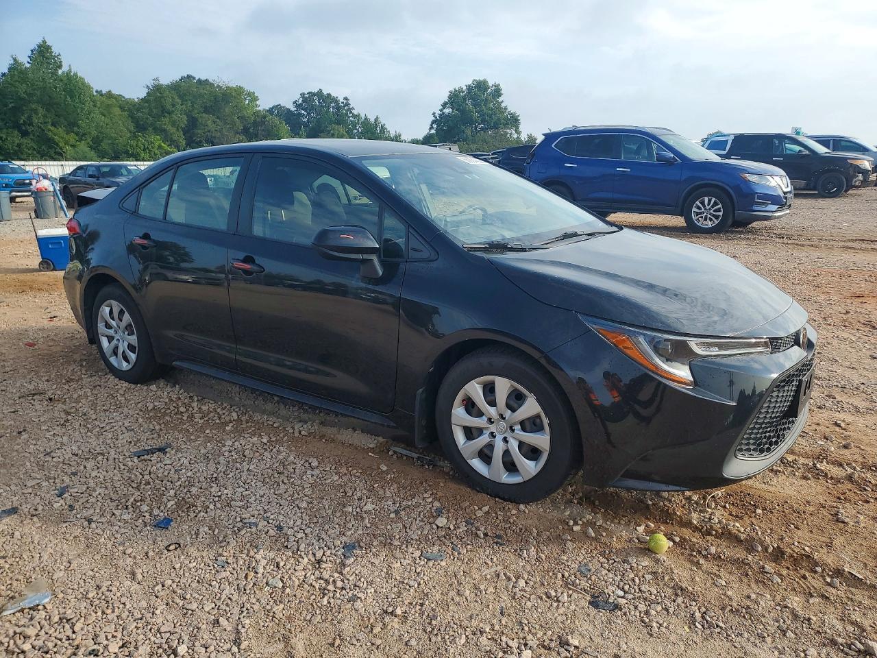 2021 Toyota Corolla Le - Image 4