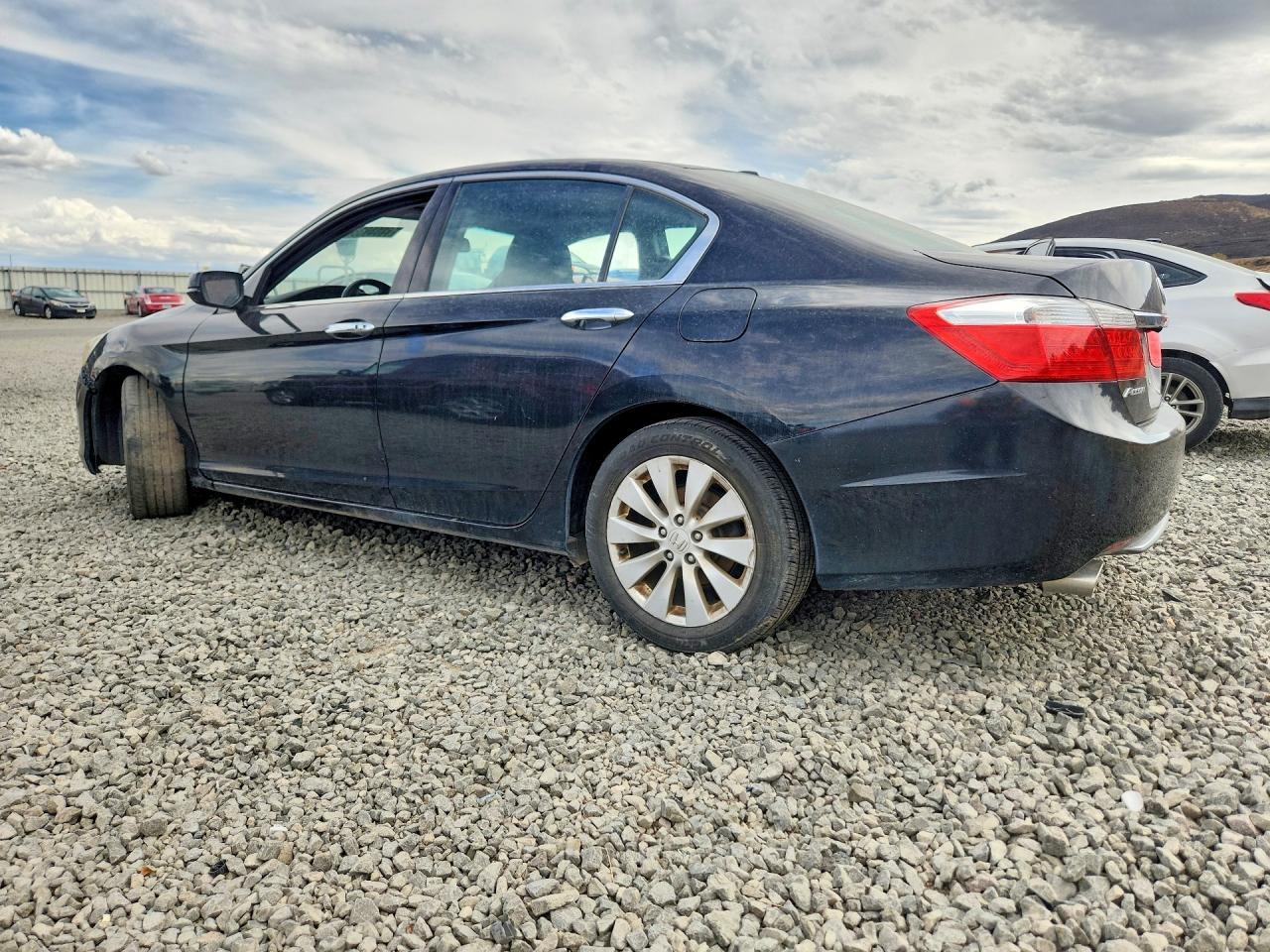 2014 Honda Accord Touring - Фото 2