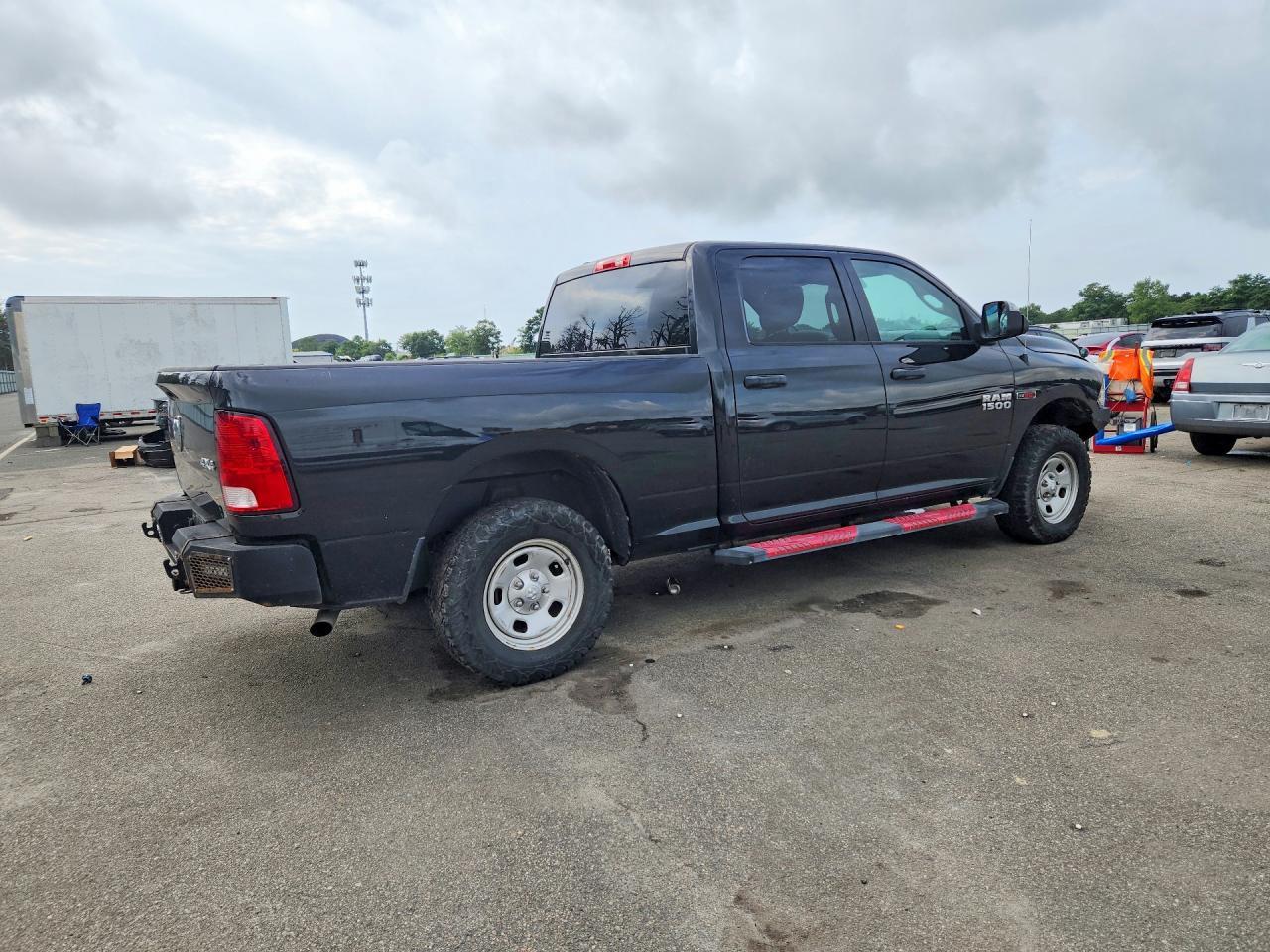 2015 Ram 1500 St - Фото 3