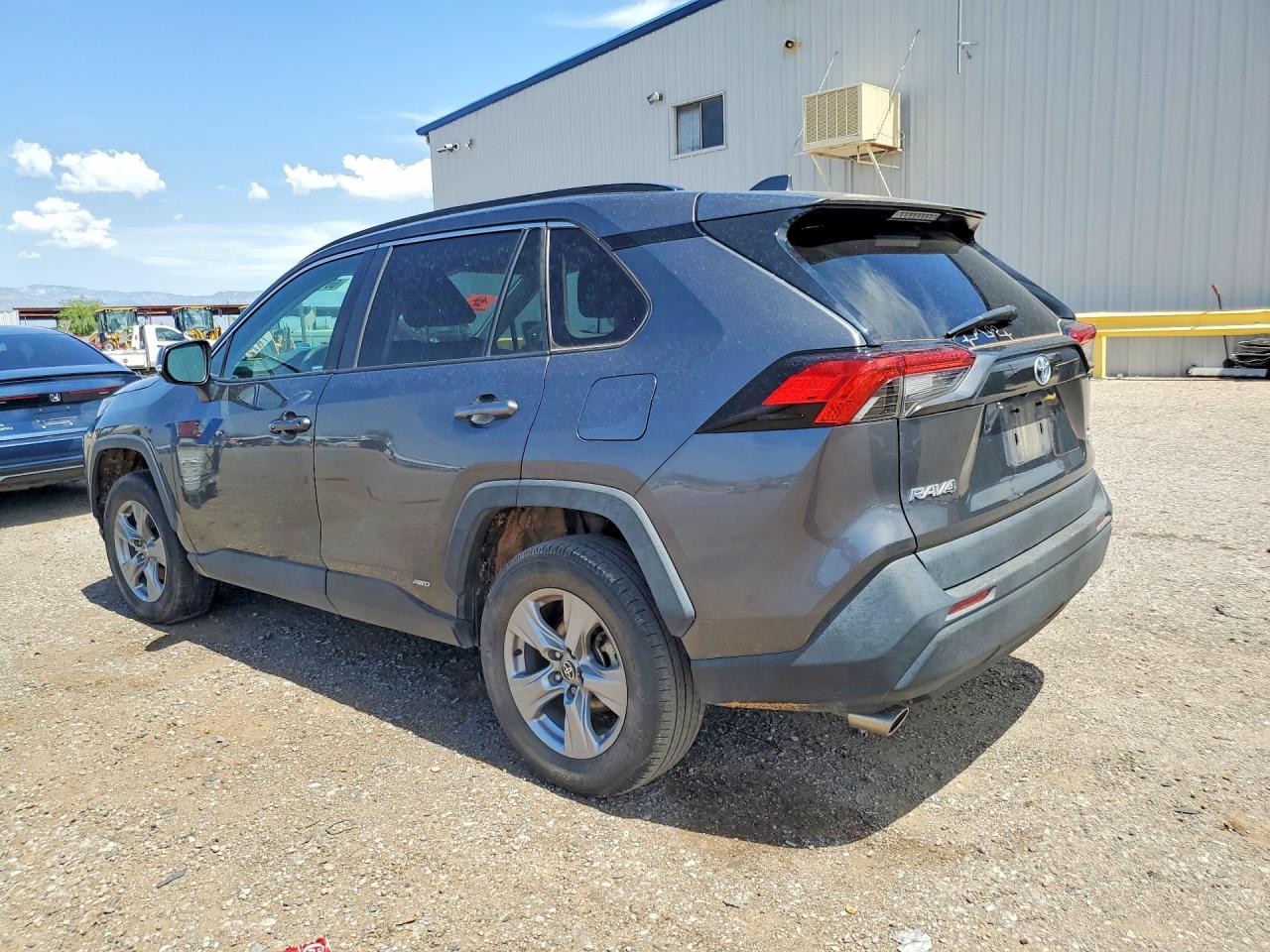 2023 Toyota Rav4 Hybrid Xle - Фото 2