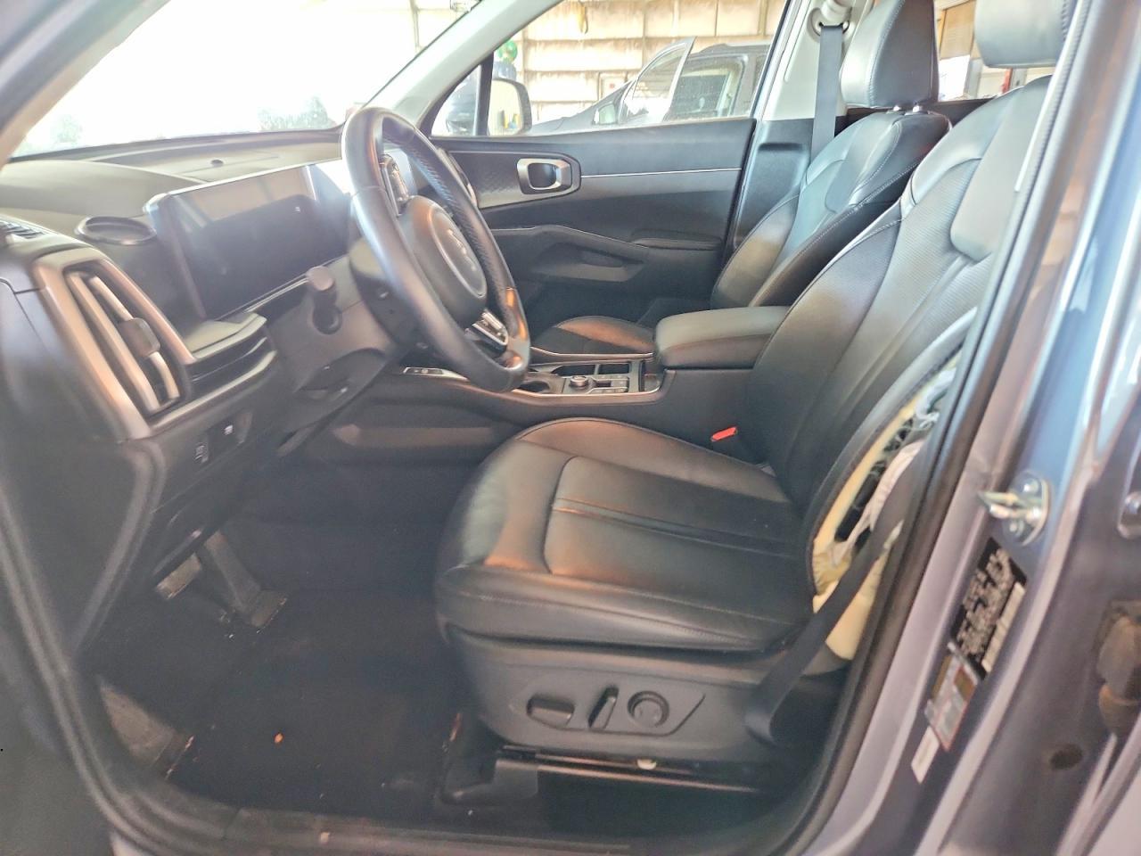 2024 Kia Sorento S - Фото 7