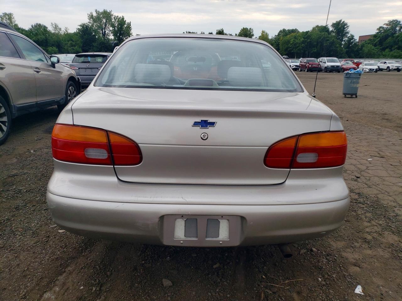 2002 Chevrolet Geo Prizm Base - Image 6