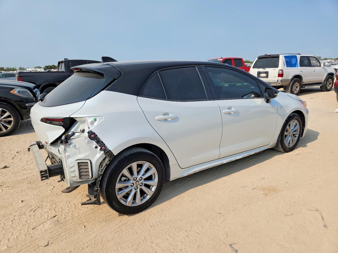 2025 Toyota Corolla Hatchback Se - Фото 3