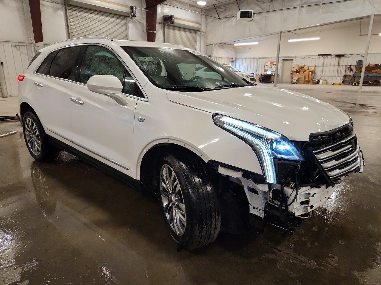 2017 Cadillac Xt5 Premium Luxury - Фото 4