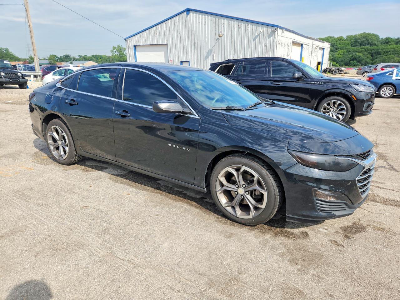 2020 Chevrolet Malibu Lt - Фото 4