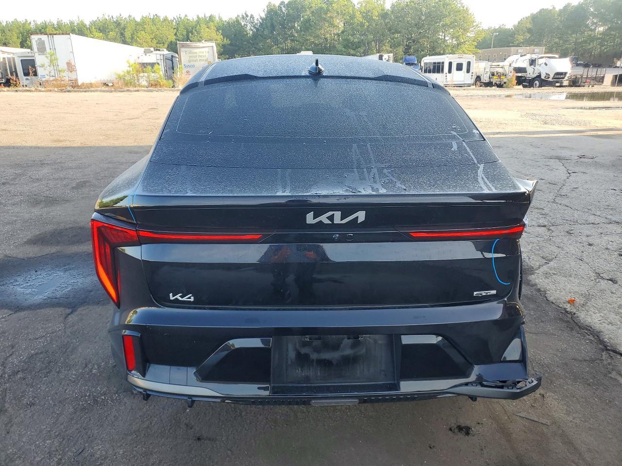 2025 Kia K4 Gt Line - Image 6