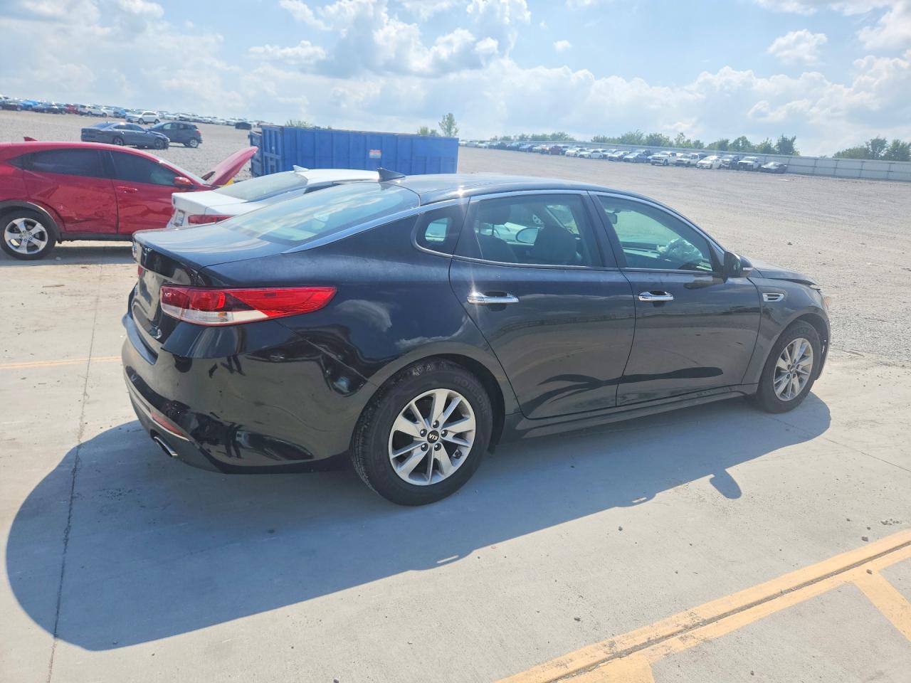 2018 Kia Optima Lx - Image 3