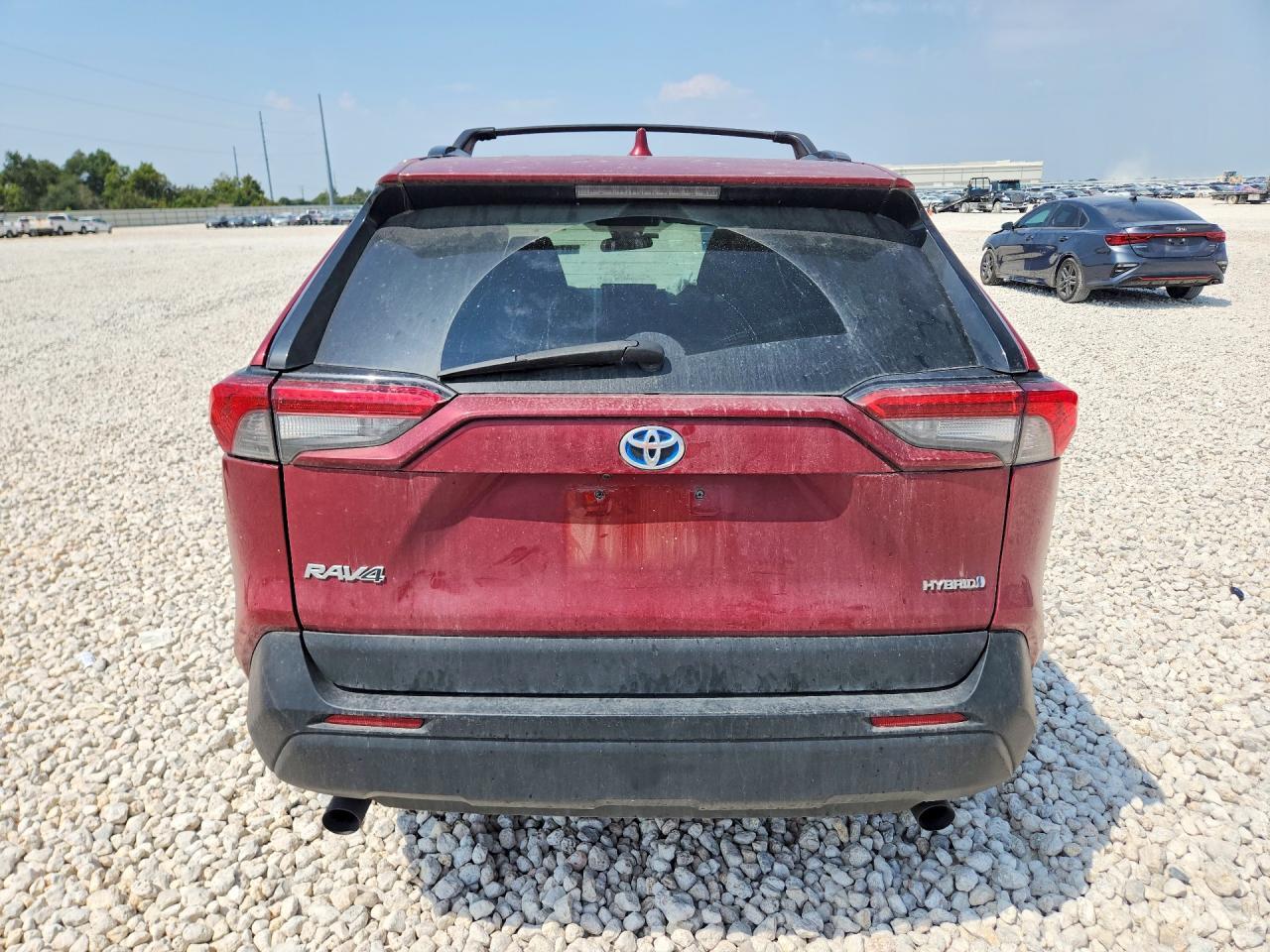 2023 Toyota Rav4 Le - Image 6