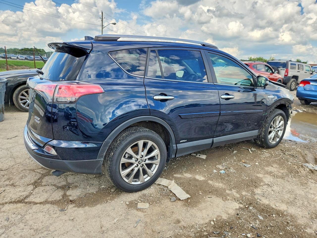 2018 Toyota Rav4 Hv Limited - Image 3