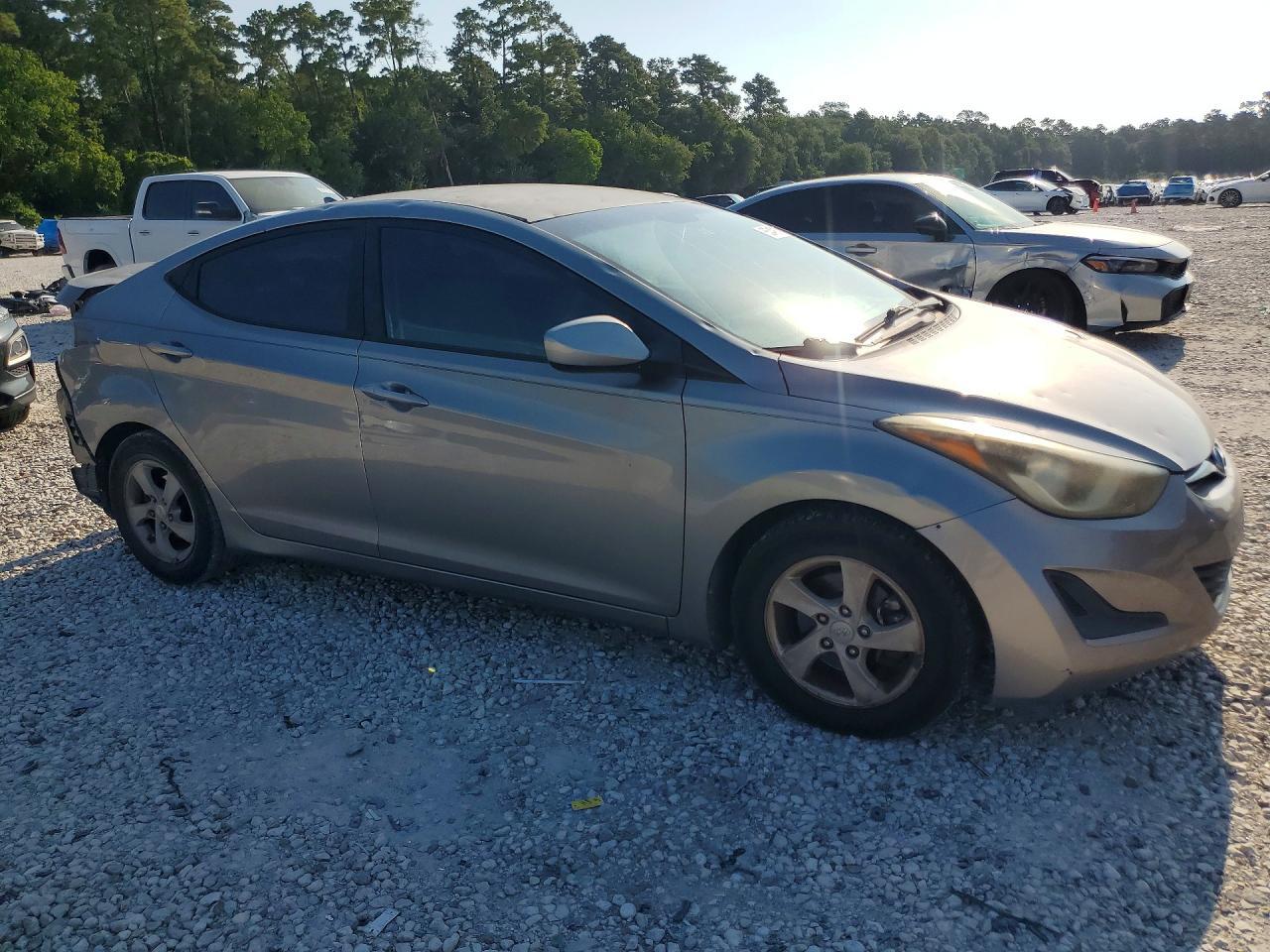 2014 Hyundai Elantra Se - Фото 4