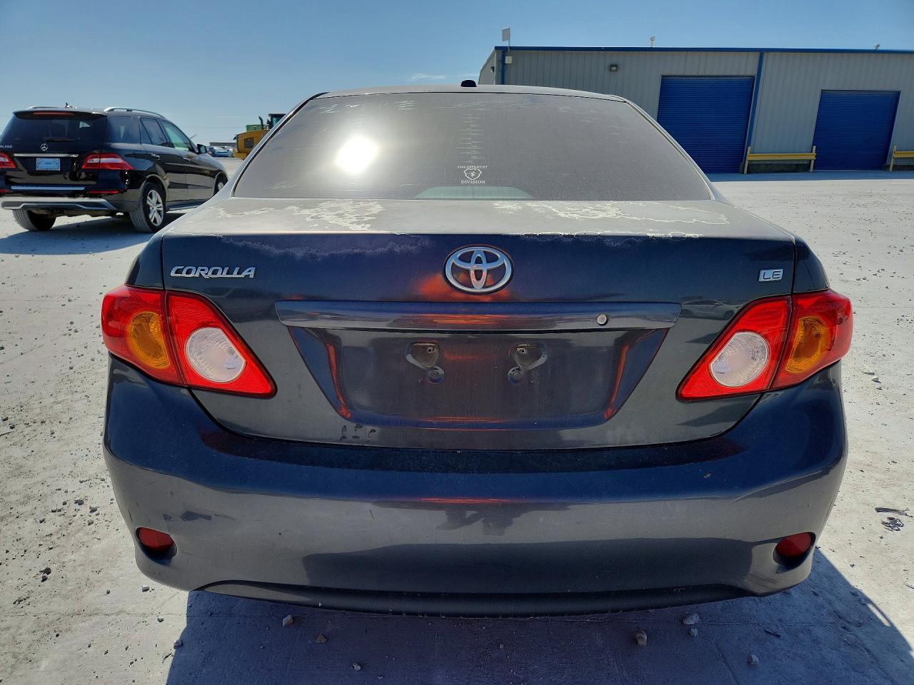 2010 Toyota Corolla Le - Фото 6