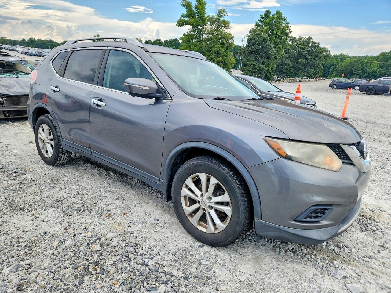 2015 Nissan Rogue Sv - Image 4